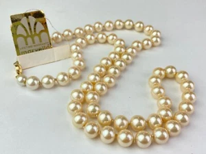 MARVELLA Vintage 29" Simulated Pearl Necklace New Old Stock w/Orig. Tag - Picture 1 of 13