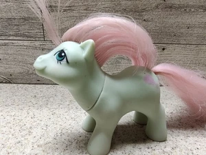 Baby Kuschel Hasbro G1 Vintage My Little Pony mit rosa Haaren - Bild 1 von 7
