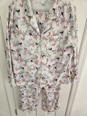 Adonna Sleepwear Size Large 2 Pc. Flannel Pajama Set Cardinals Long Slvs Used - Image 1 of 4