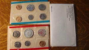 1968 D & S Mint Set w/ Kennedy From A Local Estate - Picture 1 of 4