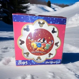 2005 Disneyland Flat Ceramic Holiday Ornament Mickey Mouse Donald Goofy Pluto - Picture 1 of 4