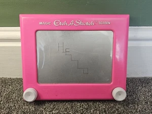 Etch A Sketch Magic Screen 9” Width Spin Master 2016 Pink - Picture 1 of 3
