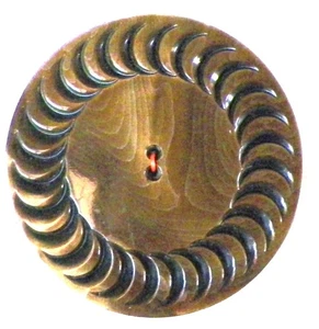 Bb CUT FACE WAFER CELLULOID AMAZINGLY LARGE!!!!! VINTAGE BUTTON CRESCENT BORDER - Picture 1 of 2