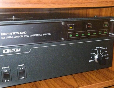 ICOM IC-AT500 HF AUTOMATIC ANTENNA TUNER "LOOK". - Image 1 of 4