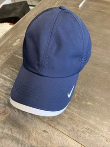 Nike Golfmütze Unisex Einheitsgröße Dry Fit - blau - Banker personalisiert - NEU MIT ETIKETT - Bild 1 von 12