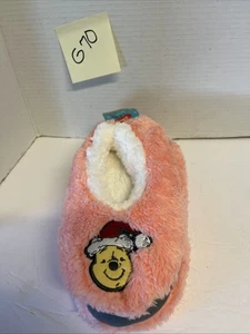 Disney Christmas Winnie The Pooh Fuzzy Buba Slippers Pink Size 7- 9.5 NWT - Picture 1 of 2