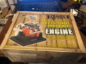 revell model 1:6 engine - Photo 1 sur 1