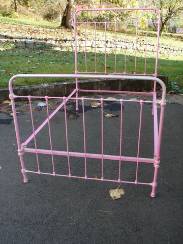 Antique Iron Bed - Hot Pink - Barbie - 48" x 75" Cover