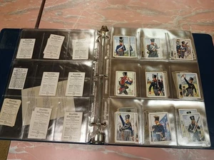 Álbum de tarjetas de cigarrillos Strum uniformes alemanes guerras de liberación alrededor de 300 LEER - Imagen 1 de 11