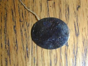 New Old Stock Solid 14kt GOLD Large OVAL PIN-8.3 grams - Picture 1 of 3