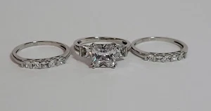 Jeulia Clear Square CZ & Sterling 3 Ring Set Size 8 - Picture 1 of 7