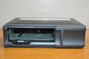 00 01 02 03 FORD Excursion factory 6 disc CD changer NO MAGAZINE XW1F-18C830-EA
