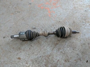 HYUNDAI SANTA FE MK2 2.2 DRIVESHAFT NSF PASSENGER SIDE LEFT FRONT - Picture 1 of 3