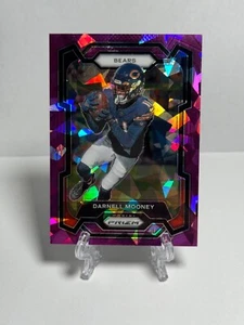 2023 Panini Prizm Football Bears Darnell Mooney #'d/225 Purple Cracked Ice - Picture 1 of 2