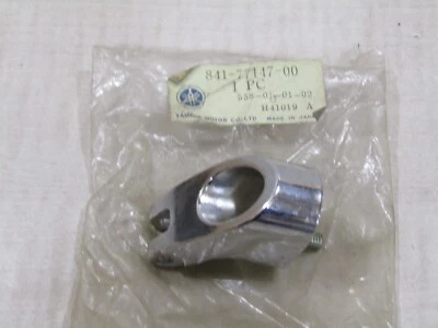 GENUINA YAMAHA NOS BISAGRA 3 841-77147-00 GP246 GP292 GP338 GP433 GP440 SL SM EL Foto 1 de 3