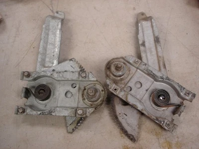 1968 1969 1970 1971 1972 CHEVELLE GTO 442 GS REAR 1/4 WINDOW REGULATORS PAIR OEM - Image 1 of 2