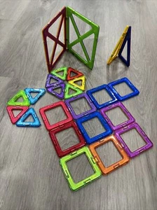 Lot of 24 Magformers Magnetic Building Tiles Isosceles Triangles, Squares - Picture 1 of 8