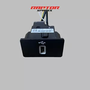 Ford Ranger PX2 PX3 USB Port HU5T-14F014-AD Media Input OEM 2015-2022 - Picture 1 of 5