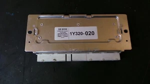 1Y320-020 Mercedes W204 Dämpfungsverstellung Fahrwerk Steuergerät A2044400102 - Bild 1 von 3