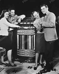 Seaburg Symphonola Regal Jukebox 1940 Vintage 8x10 Reprint Of Old Photo - Bild 1 von 1