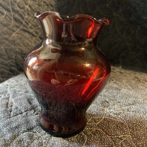 Vintage Anchor Hocking Glass Ruby Red Bud Vase MCM 3” Small - Picture 1 of 9