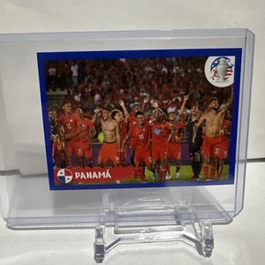 Panini 2024 Copa America Sticker USA Version #PAN2 Panama Team Blue Parallel - Bild 1 von 2