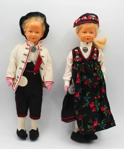 Ronnaug Petterssen's Etterfolger Kari Steenfeldt-Foss Dolls - Picture 1 of 3