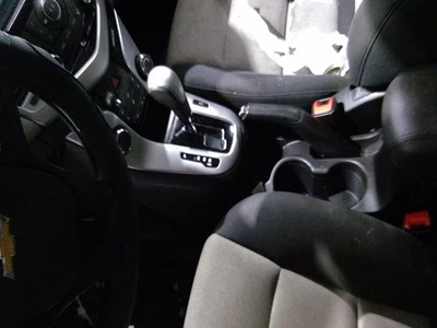 Conjunto de palanca de cambios de transmisión automática usado se adapta a: Chevrolet Cruze Gra 2016 Foto 1 de 4