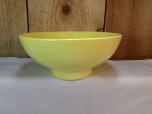 Vintage 1950's Haeger USA 101 Art Pottery Yellow Round 8" Planter Bowl - Picture 1 of 4