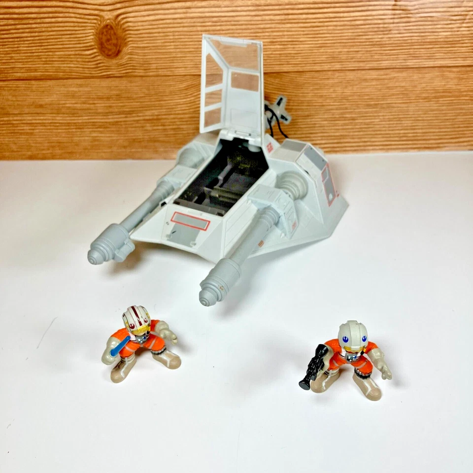 Star Wars Galactic Heroes 2009 HOTH SNOW SPEEDER w/Pilot Luke/Dak Ralter Helmets - Image 1 of 4