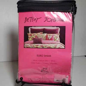 Betsey Johnson ""Variety Jardín"" Rosa Euro Sham - Imagen 1 de 6