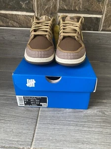 Size 6.5 - Nike Undefeated x Dunk SP Low Canteen - Picture 1 of 5