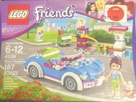 LEGO Friends Mia's Roadster 41091, 187 Pieces, Mia, Complete Set