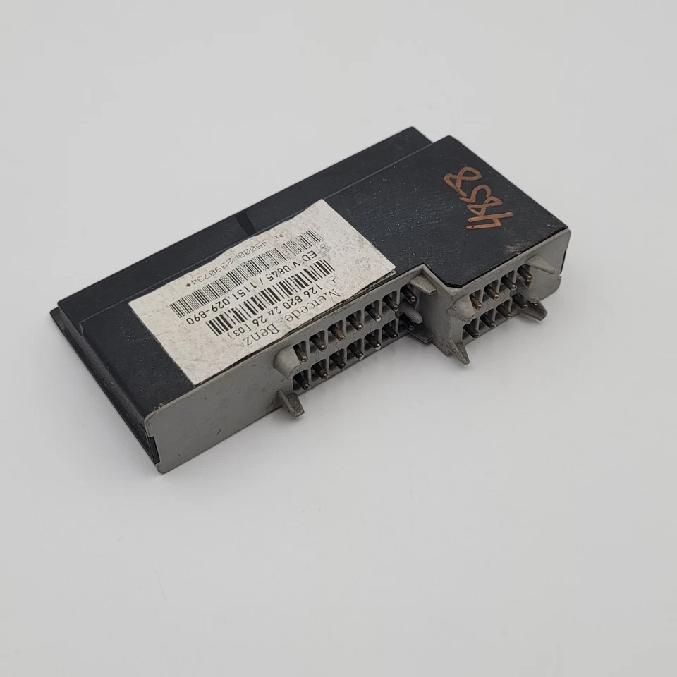 1990 - 1995 Mercedes Benz E320 Anti Theft Alarm Control Module OEM 1268202426 - Image 1 of 4