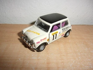 Hongwell Cararama Mini Cooper Club Racer auto da corsa bianco 1:43 - Foto 1 di 4