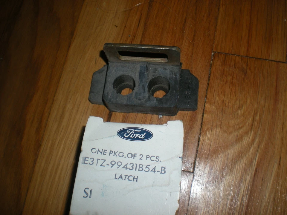 Puerta trasera en el pestillo de la carrocería E3TZ 1980-1991 Ford F100 F250 F350 NOS Foto 1 de 1