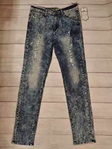NWT Revolt Juniors 15 Distressed Acid Wash Stretch Jeans - Picture 1 of 10