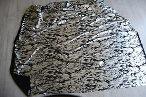 3,2m Folienstoff schwarz silber Plissee 150cm quer elastisch Glanzstoff - Bild 1 von 4