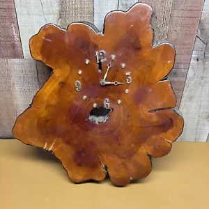 Vintage große 18" lackierte Holzplatte Baumstumpf Uhr Live Edge Kabine UNGETESTET - Bild 1 von 12
