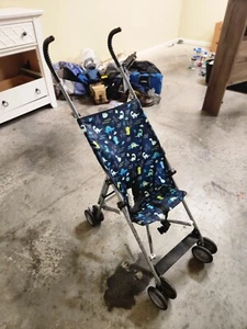 Cosco Umbrella Stroller with Lightweight Frame and Compact Fold - Picture 1 of 3