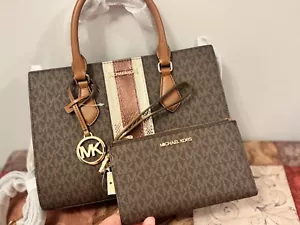 Michael Kors Sheila Medium Center Zip Crossbody Satchel Bag & Wallet Set - Picture 1 of 5