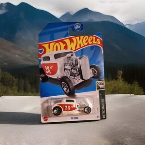 HOT WHEELS 🛞.. 32 FORD .. RETRO RACERS.. 7 OF 10.. 1;64 SCALE  - Picture 1 of 4