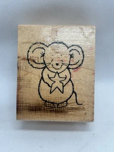 Tiny Mouse Holding A Star - WOOD RUBBER STAMP By GREAT IMPRESSIONS New! - Picture 1 of 4
