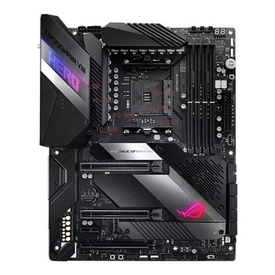  ASUS ROG Crosshair VIII Hero (Wi-Fi) X570 AMD AM4 ATX Motherboard  | Used - Image 1 of 4