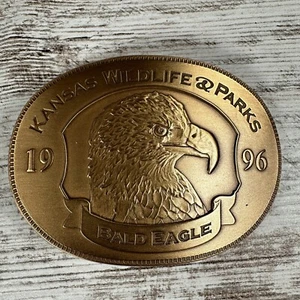1996 Kansas Wildlife & Parks Commemorative Bald Eagle Belt Buckle #0782 of 1000 - Picture 1 of 8