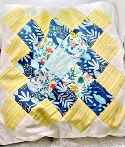 Throw Pillow Handmade One Of a Kind 13.5" x 13.5" - Picture 1 of 10