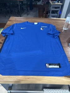 MENS NBA 2024/25 NIKE DALLAS MAVERICKS TEAM ISSUED SHORT SLEEVE SHIRT L #00 - Picture 1 of 8