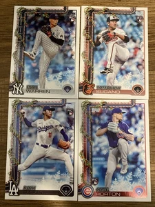 2025 Topps Holiday Rookie Pitchers 4 Karten Lot (Sasaki, Sugano, Horton, Warren) - Bild 1 von 5