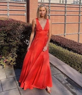 Antonio Melani Davina Size 0 NWT Mandarin Orange Sleeveless Low Back Gown $299 - Image 1 of 4