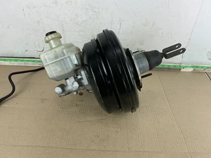 2005-2009 Range Rover Sport Power Brake Booster With Master Cylinder OEM - Picture 1 of 7